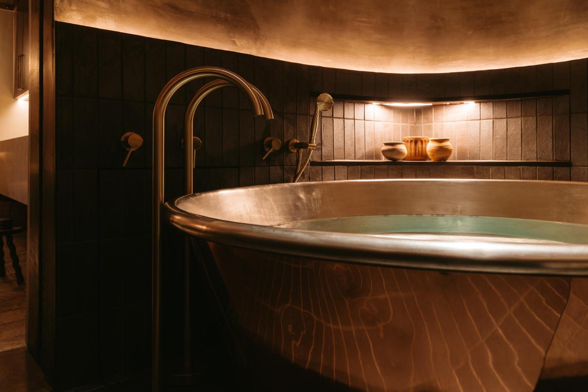 No.124 By Guesthouse, 5*